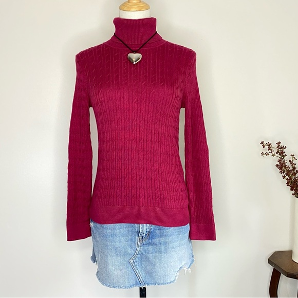 Burgundy knit turtleneck sweater with ribbed texture - Picture 1 of 5